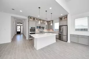 9606 Chateau Hill, Manvel, TX 77578 - Photo 2