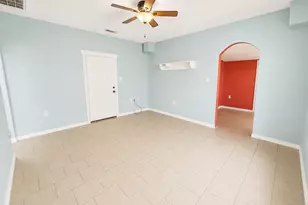 5403 Ave Q 1/2, Galveston, TX 77551 - Photo 4