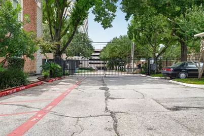 2001 Bering Drive #3D, Houston, TX 77057 - Photo 30