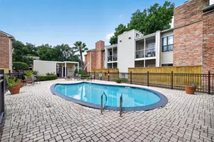 2001 Bering Dr, Houston, TX 77057 - Photo 28