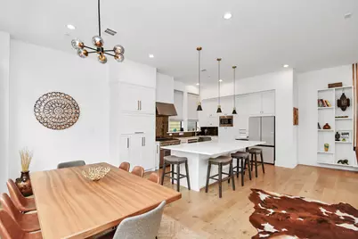 2303 Yupon Street, Houston, TX 77006 - Photo 28