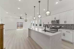 4516 Galesburg St, Houston, TX 77051 - Photo 10