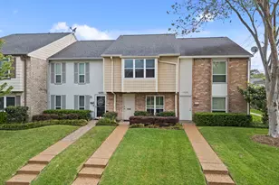 10152 Longmont Dr, Houston, TX 77042 - Photo 18