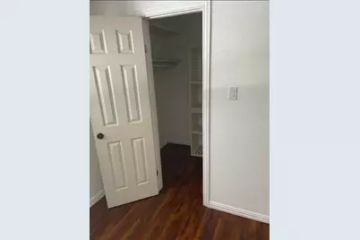 1701 Upland Drive #184, Houston, TX 77043 - Photo 4