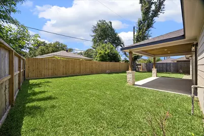 1827 Millwood Drive, Houston, TX 77008 - Photo 22