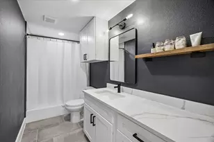 1827 Millwood Dr, Houston, TX 77008 - Photo 20