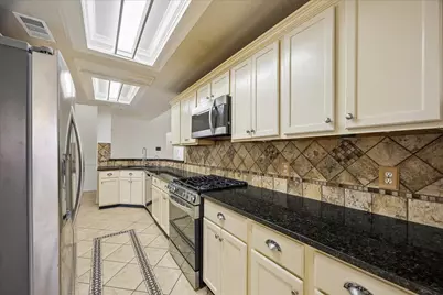 1906 Thistlecreek Court, Fresno, TX 77545 - Photo 12
