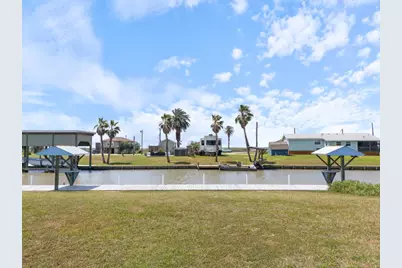 35117 Gulfview, Sargent, TX 77414 - Photo 1