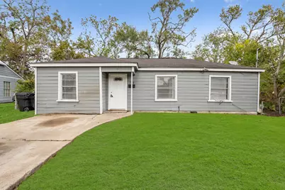 729 E 41st Street, Houston, TX 77022 - Photo 2