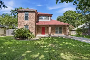 2527 S San Antonio St, Pearland, TX 77581 - Photo 1