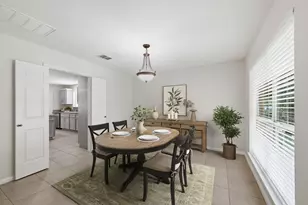 2527 S San Antonio St, Pearland, TX 77581 - Photo 4