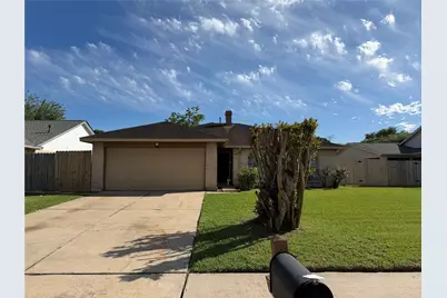 2815 Fir Crest Court, Stafford, TX 77477 - Photo 2