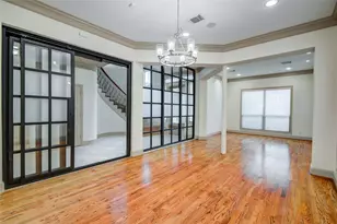 5346 Val Verde St, Houston, TX 77056 - Photo 8