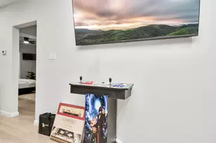 2811 Winbern St, Houston, TX 77004 - Photo 14