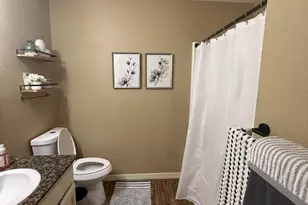 7018 Powderhorn Ct, Corpus Christi, TX 78413 - Photo 6