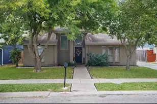 7018 Powderhorn Ct, Corpus Christi, TX 78413 - Photo 2