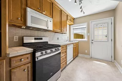3309 Lawrence Street Unit 2 Street #2, Houston, TX 77018 - Photo 6