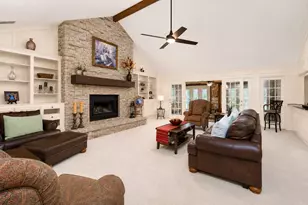 18926 Wildrose Ln, Tomball, TX 77377 - Photo 6