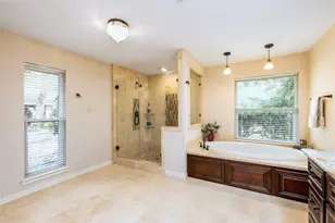18926 Wildrose Ln, Tomball, TX 77377 - Photo 16