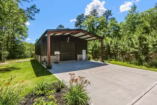 157 Wagon Pass Dr, Huntsville, TX 77340 - Photo 4