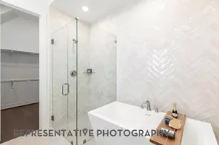 17911 Oakwood Strm Dr, Webster, TX 77598 - Photo 24