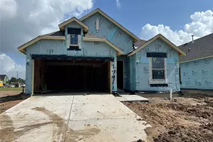17911 Oakwood Strm Dr, Webster, TX 77598 - Photo 2