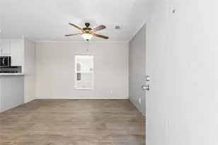 1623 Rd 5826, Cleveland, TX 77327 - Photo 10