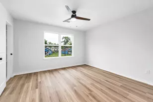 783 Fortune St, Houston, TX 77088 - Photo 20