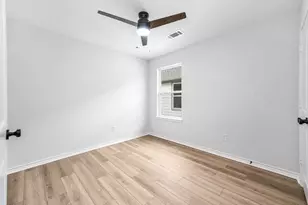 783 Fortune St, Houston, TX 77088 - Photo 28
