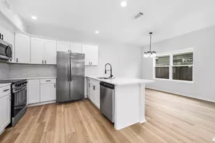 783 Fortune St, Houston, TX 77088 - Photo 8