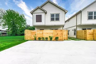 783 Fortune St, Houston, TX 77088 - Photo 30