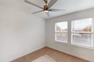 2920 ELLE DR, Grand Prairie, TX 75052 - Photo 28