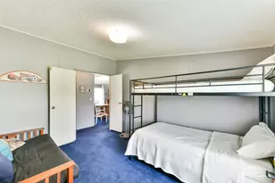 10203 S Country Dr, Alvin, TX 77511 - Photo 18