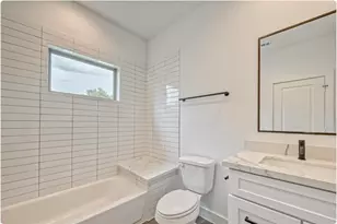 2713 Drew St, Houston, TX 77004 - Photo 8