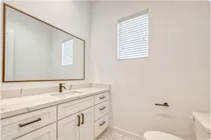 2713 Drew St, Houston, TX 77004 - Photo 18