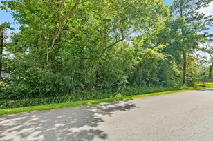142 County Rd 450, Dayton, TX 77535 - Photo 28