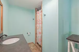 142 County Rd 450, Dayton, TX 77535 - Photo 24