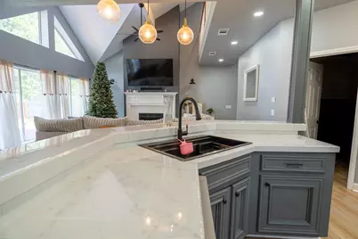 290 Austin Lane, Pollok, TX 75969 - Photo 10