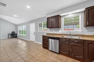 1327 Padstow Ln, Channelview, TX 77530 - Photo 14