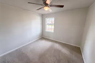 912 S 23rd St, Nederland, TX 77627 - Photo 20