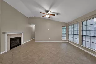 93 W High Oaks Cir, The Woodlands, TX 77380 - Photo 4
