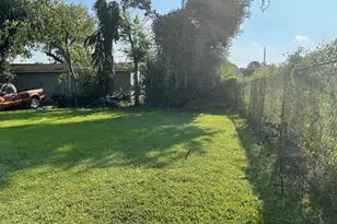 715 W Rittenhouse Rd, Houston, TX 77091 - Photo 6