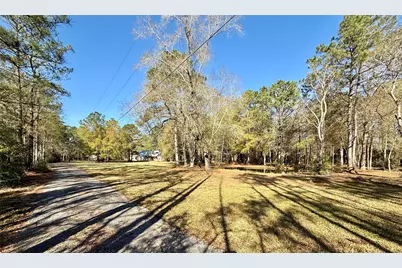 6165 N Linscomb Road, Vidor, TX 77662 - Photo 2