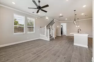 5617 Iris Harvest Dr, Houston, TX 77091 - Photo 4