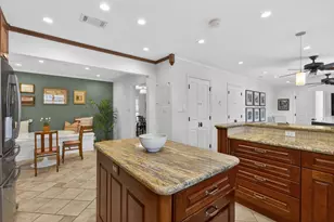 1426 Freedonia Dr, Houston, TX 77055 - Photo 14