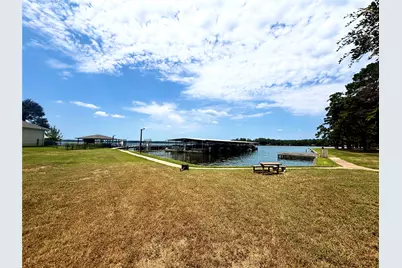 13934 Dolphin Drive, Willis, TX 77318 - Photo 32