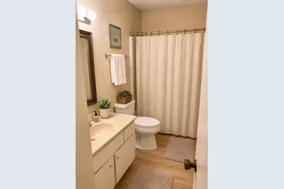 12033 Bob White Drive, Houston, TX 77035 - Photo 8