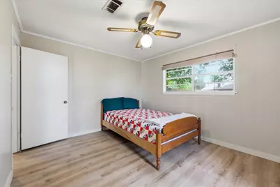 3010 Kelley Street, West Orange, TX 77630 - Photo 24