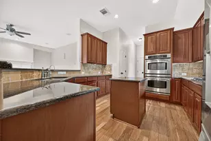 5242 Fountainbrook Ln, Sugar Land, TX 77479 - Photo 22