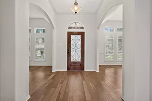 5242 Fountainbrook Ln, Sugar Land, TX 77479 - Photo 8